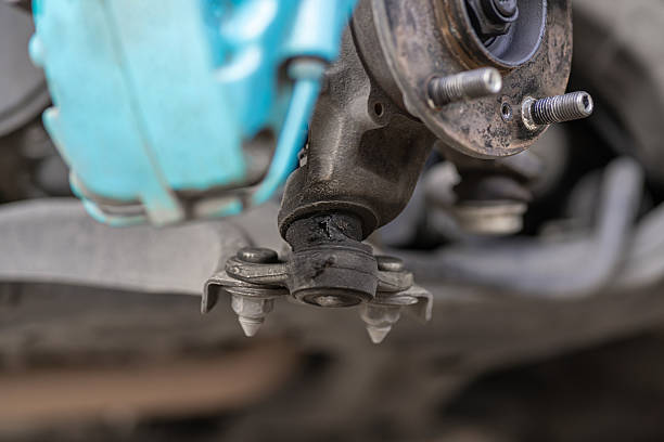 Pritaikytas, o ne bendras: kaip pakabos tipas apibrėžia kiekvieną įvorės veikimo aspektą